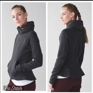 Lululemon charcoal gray destination hoodie zip sweater jacket